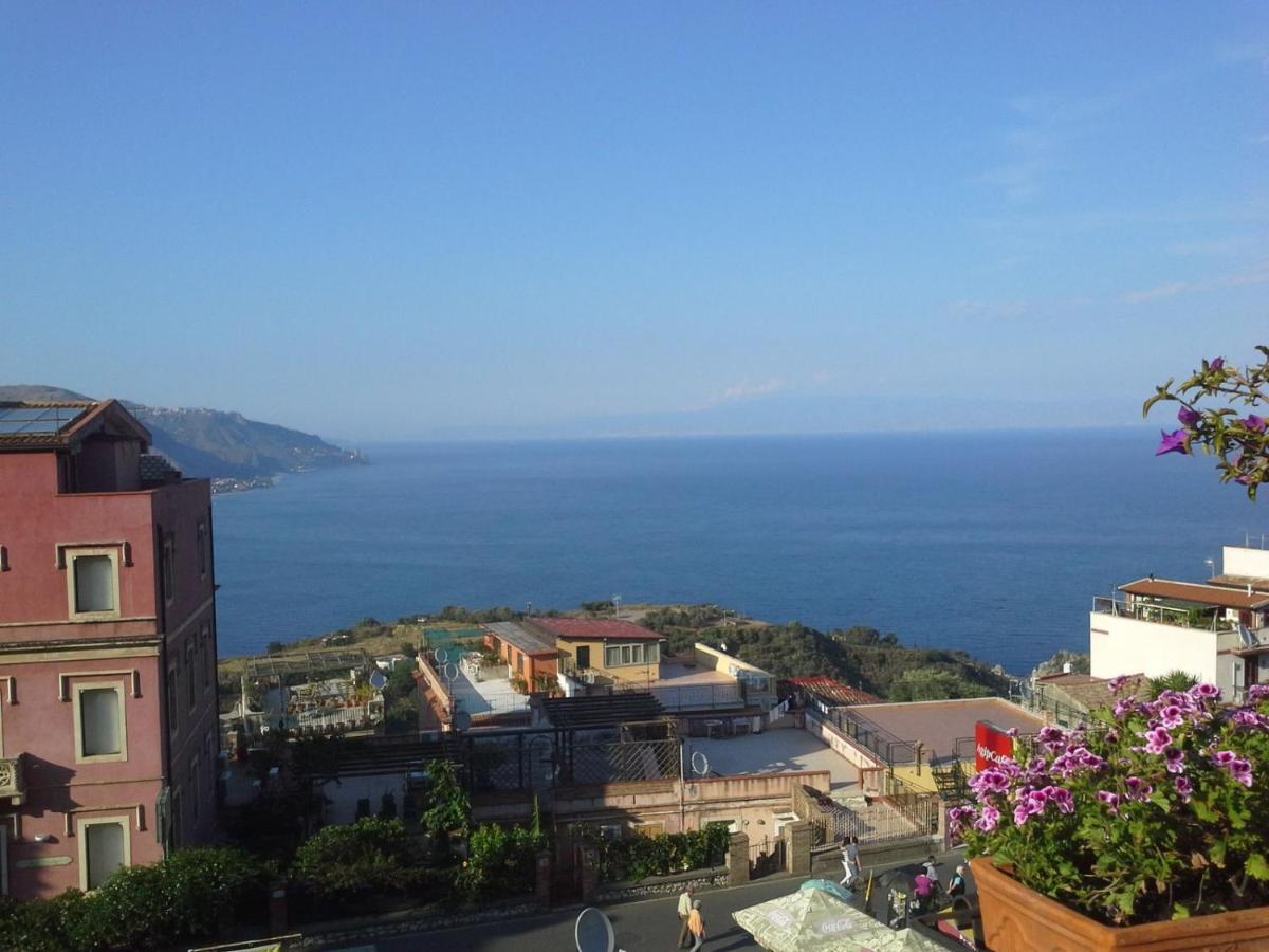 Depandance Casa Andrea Taormina Exterior foto
